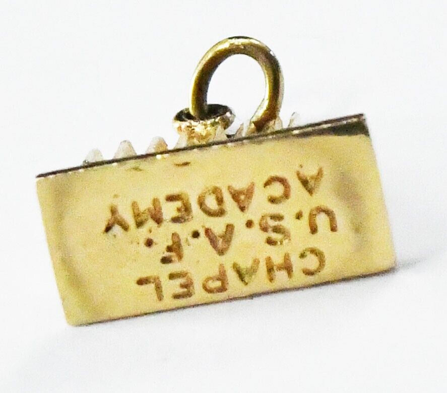 14k Yellow Gold USAF United States Airforce Academy Chapel 15x17x8mm