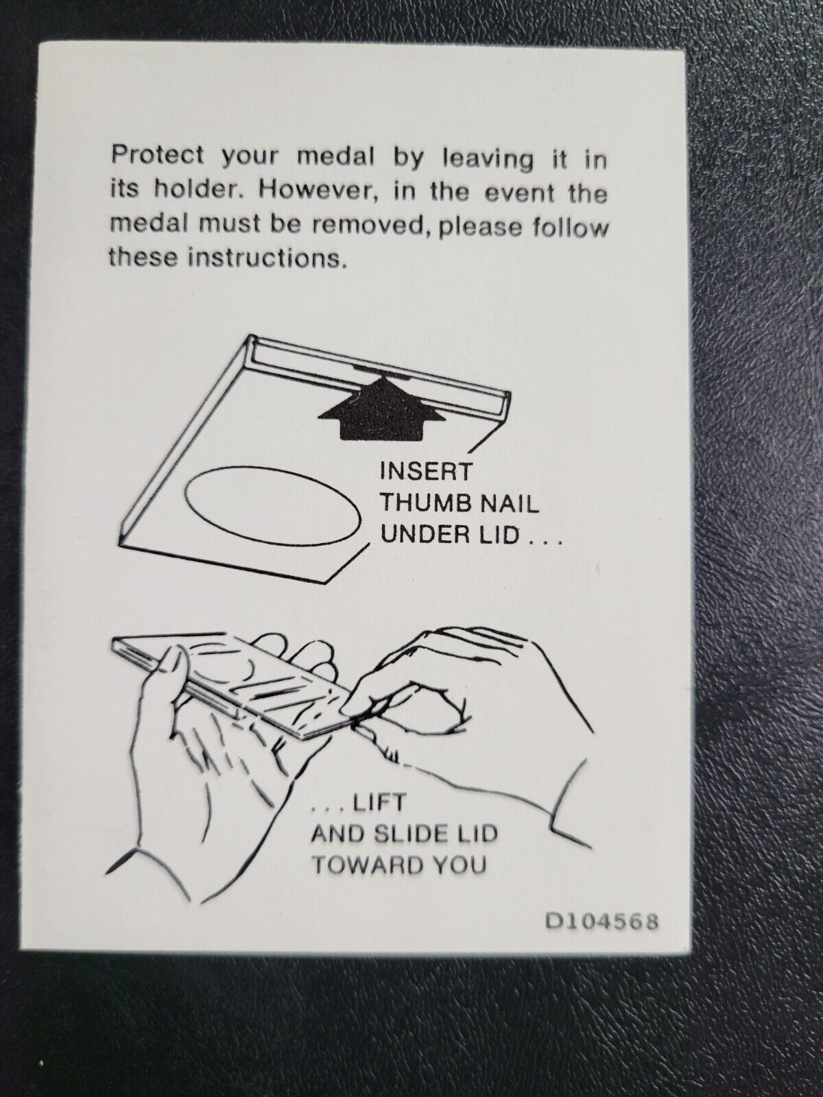 1991 Operation Desert Storm Sterling Franklin Mint Commemorative Medal w/stand