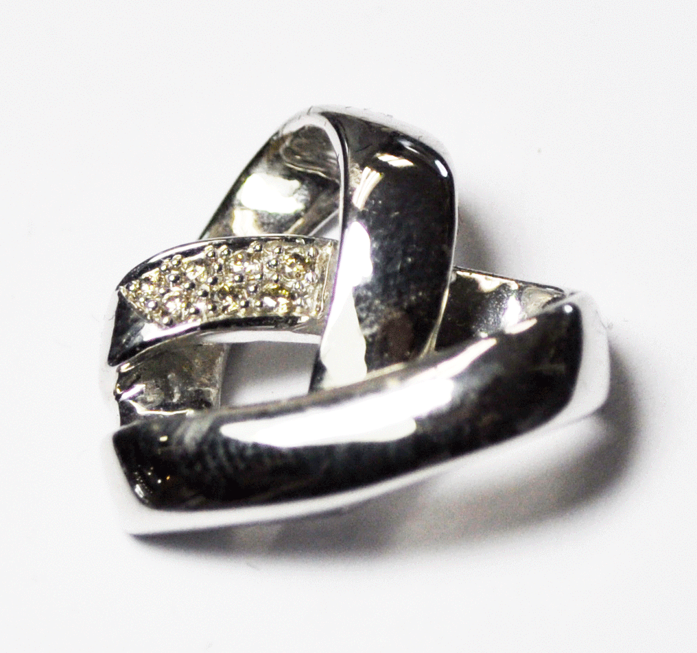 Beautiful Samuel Benham White Gold 14k Pretzel Heart Diamond Slider Pendant 22mm