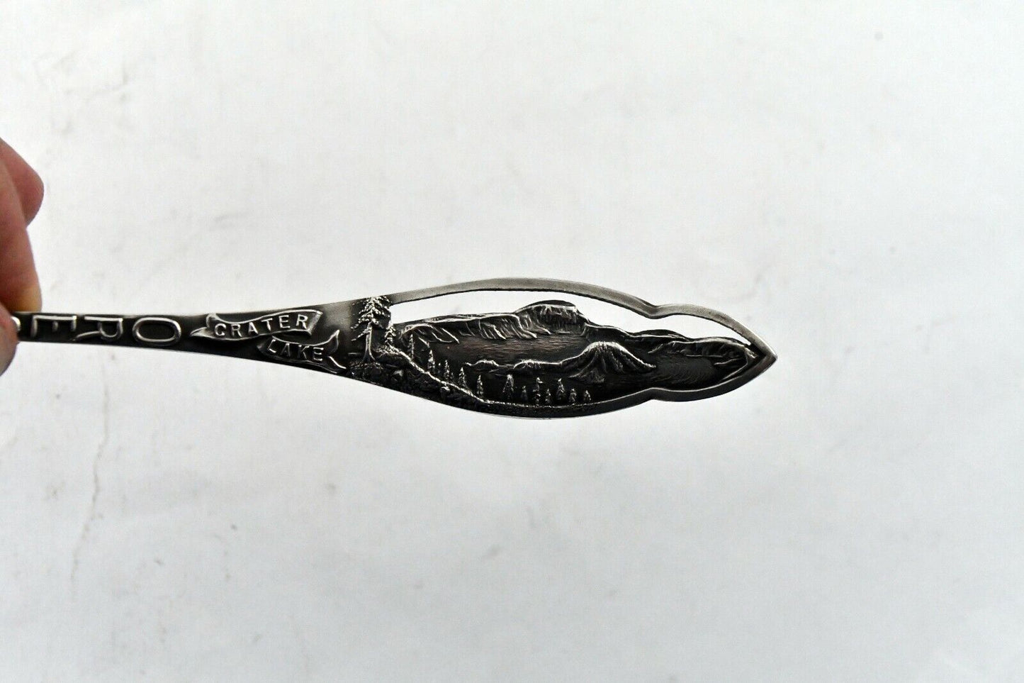 Crater Lake Oregon Sterling Silver 5 5/8" Souvenir Spoon .47 oz. by