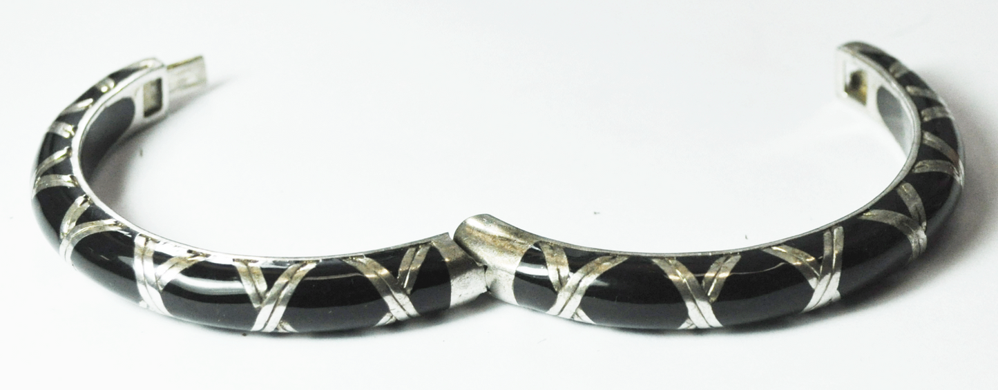 Sterling Silver AP 925 Convex Onyx Bar Metal Inlay Small Bangle Bracelet 8mm