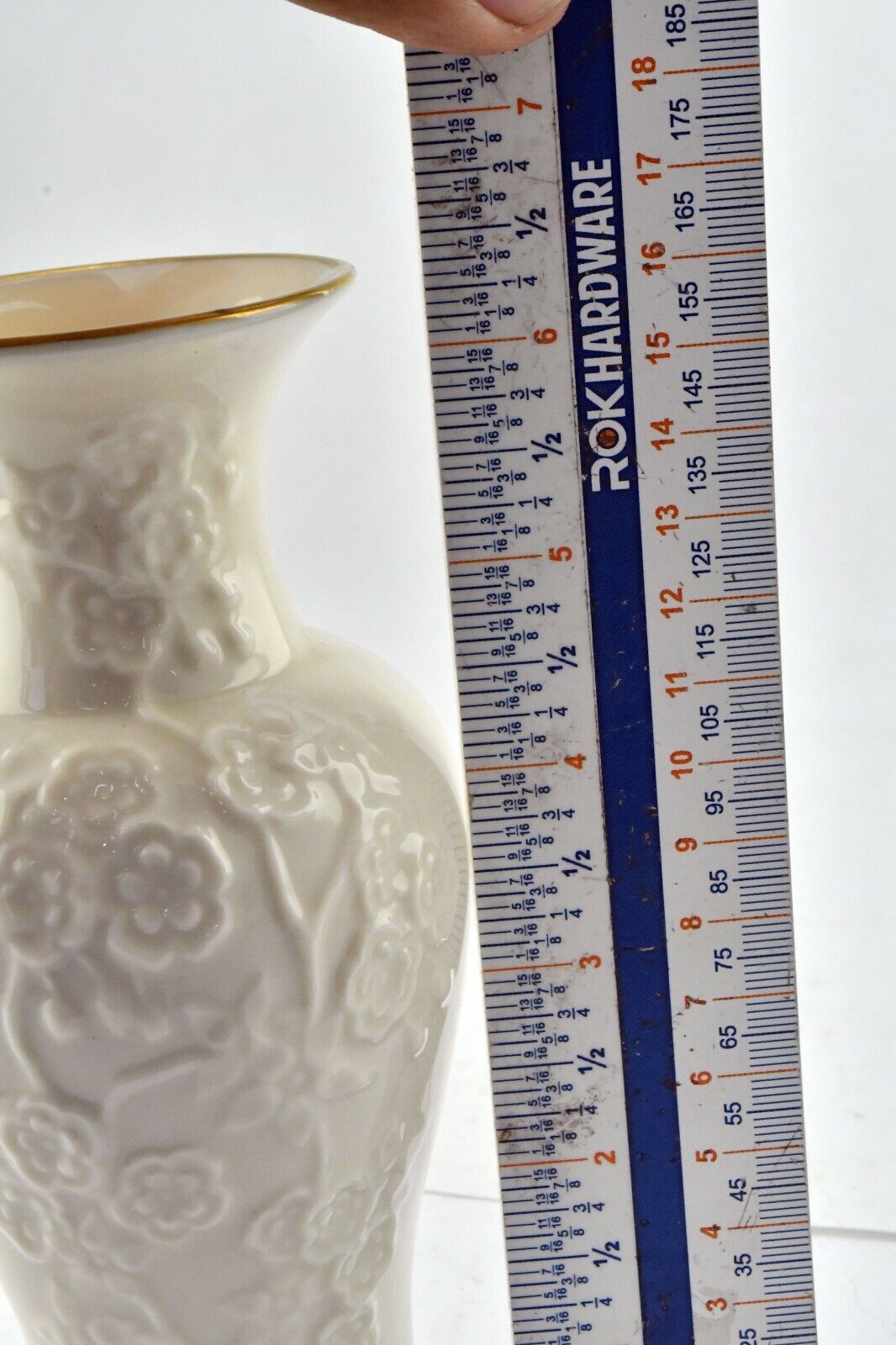 6 1/4" Lenox Floral Bud Vase Hand Decorated with 24k Gold Made in USA