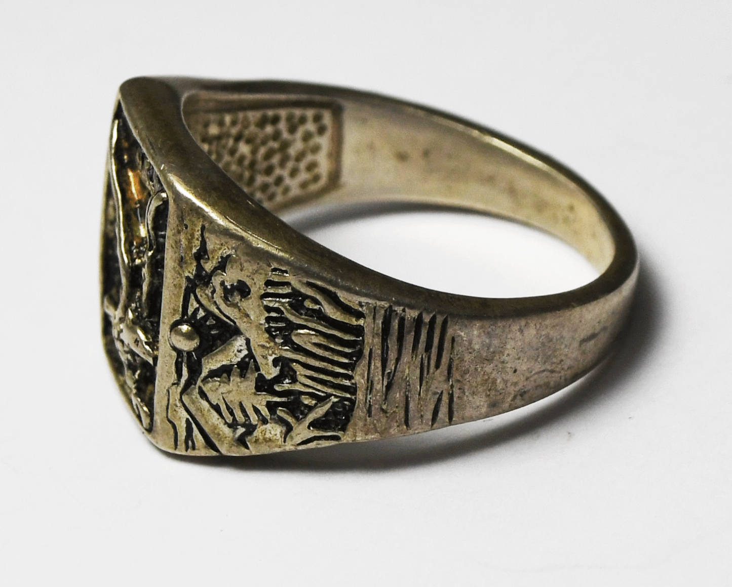 Sterling Silver Eagle Landscape Ring 16mm Size 13