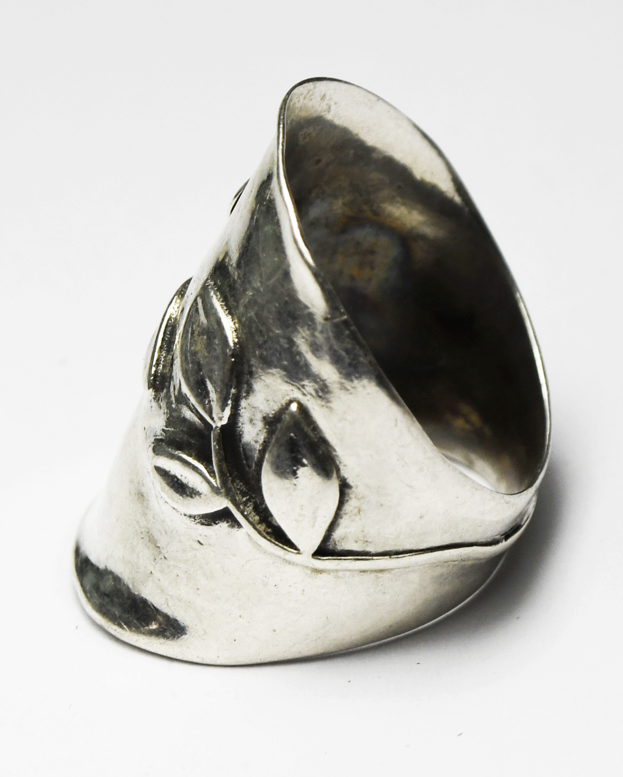 Sterling Or Paz Leaf Vine Branch Large Shield Ring 28mm Size 9-1/2