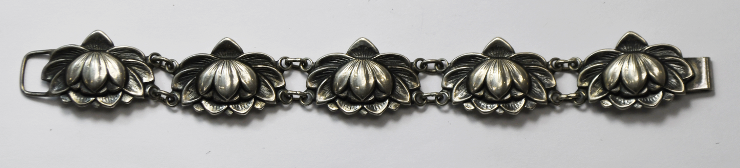 1940's Danecraft Sterling Silver Lily Pad Bracelet 21mm 7"