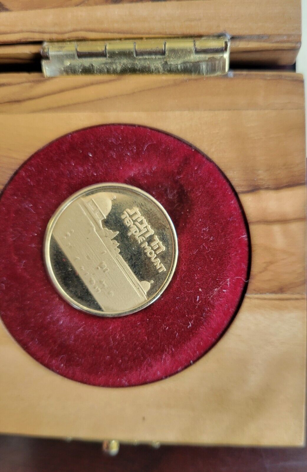 Israel 1982 Temple Mount Jerusalem 22mm 7g Gold In Olive Wood Box & COA .585