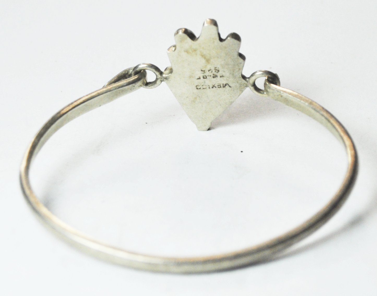 Sterling Mexico Pointed Pine Leaf 28mm 6.5" Wrist Latch Hook Bangle Bracelet