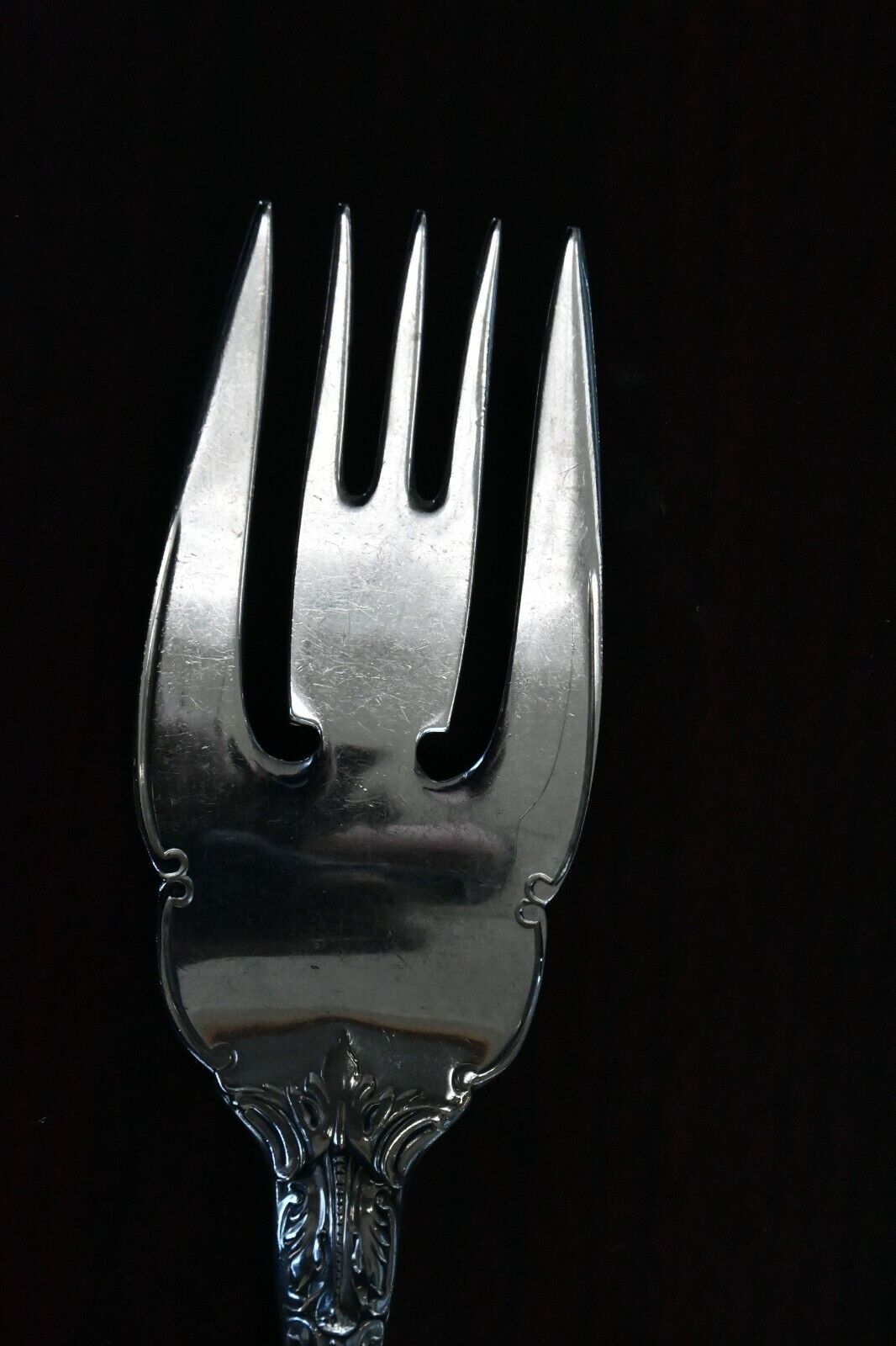 Sir Christopher by Wallace Sterling 7 7/8" Cold Meat Serving Fork 2.7 oz.