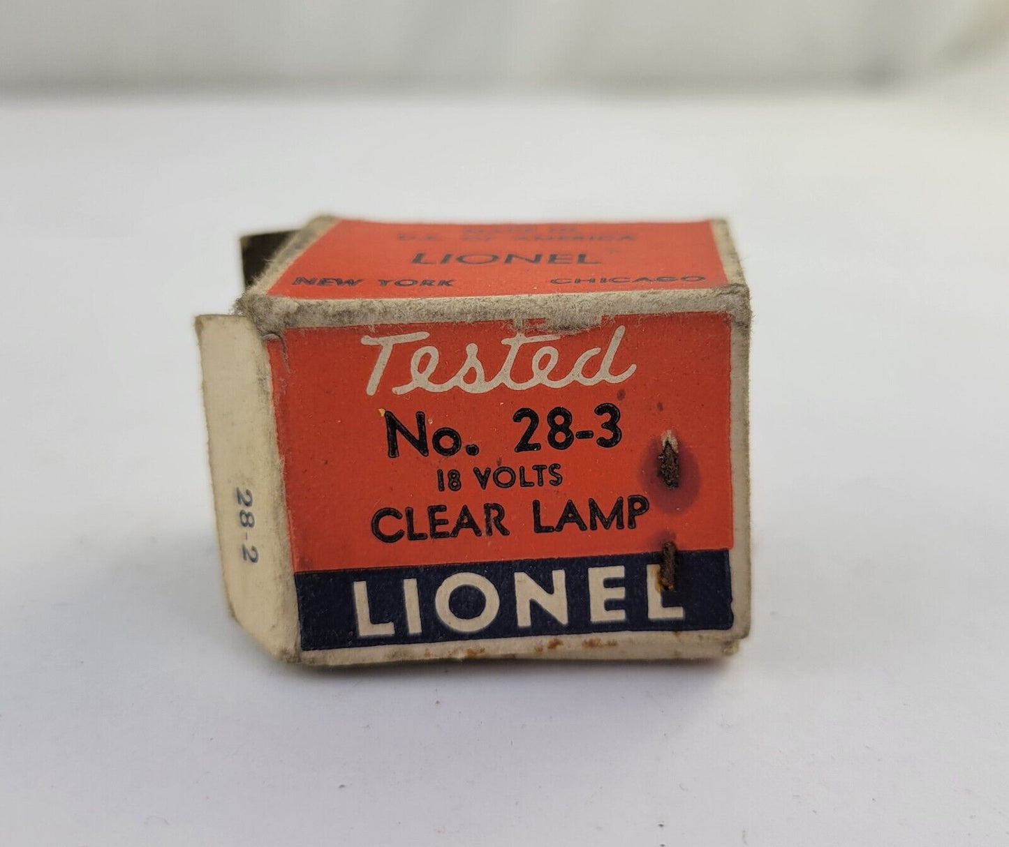 Post War LIONEL O Scale Bulb In Original Box # 28-3 Red Light 18 Volt Untested