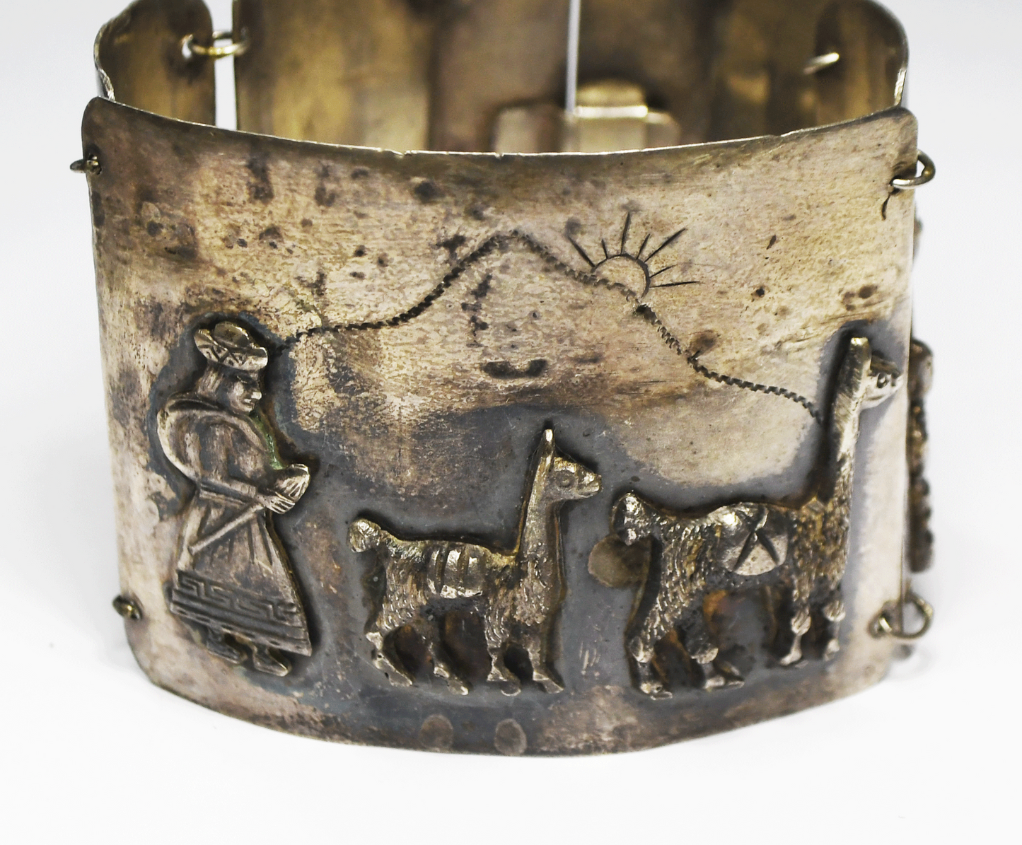Sterling Silver Peru Wide Panel Llama Farmers Etched Bracelet 50mm 7.25" 64g