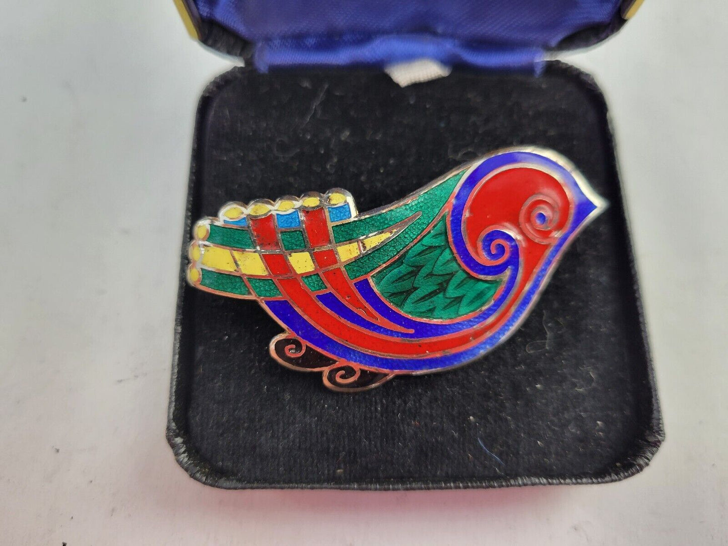 Tara Ware Dublin Ireland Celtic Sterling Guilloche Enamel Bird Brooch Boxed