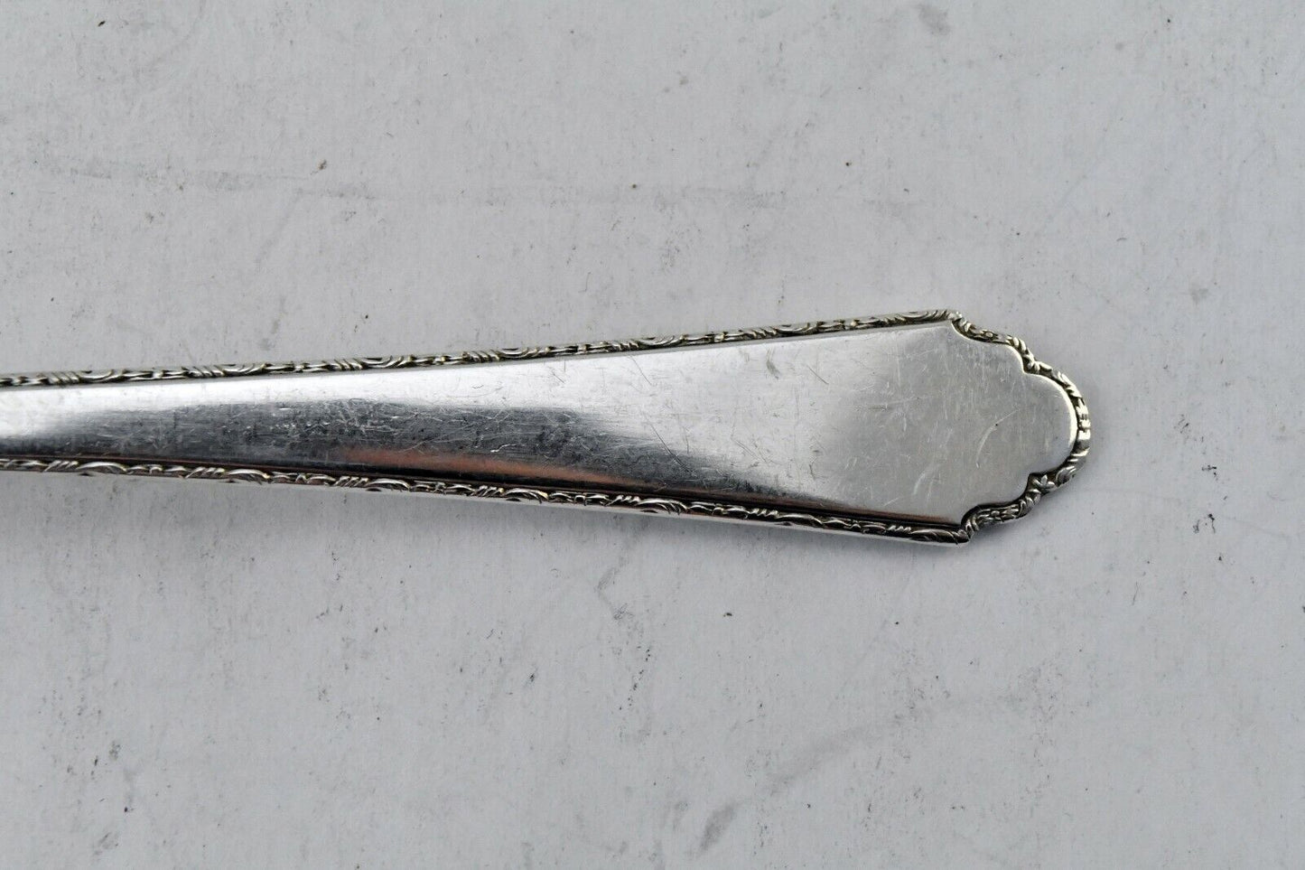 William & Mary by Lunt Sterling Silver 5 3/4" Solid Sugar Spoon .84 oz