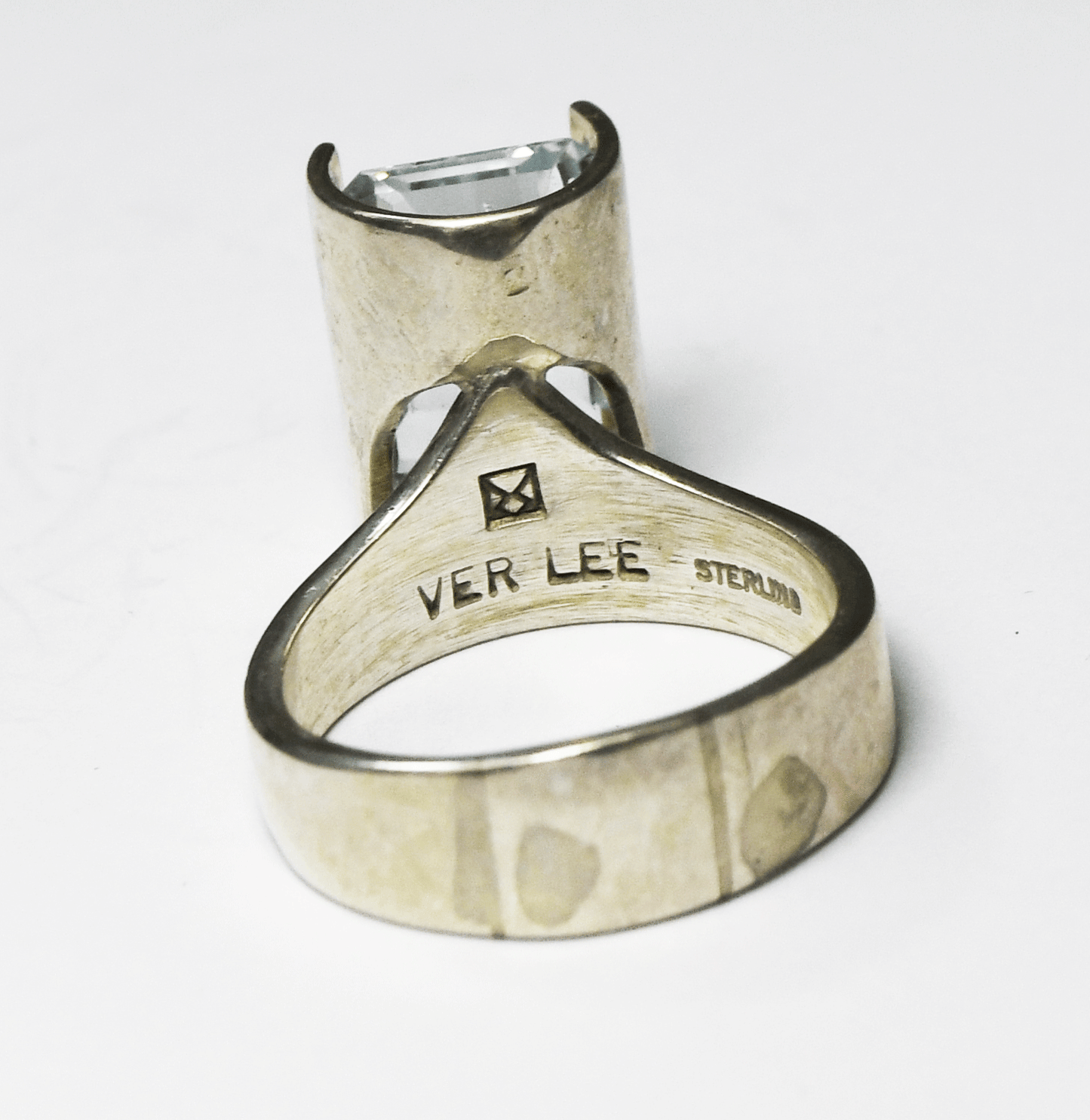 Sterling Silver Ver Lee Quartz Tension Set Modernist Ring 14mm Size 8