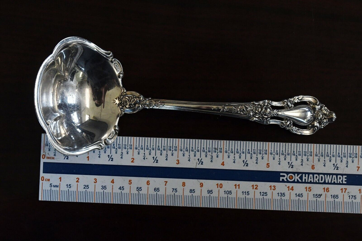 Eloquence by Lunt Sterling Silver 2.2 oz. Solid Gravy Ladle 6 1/4"