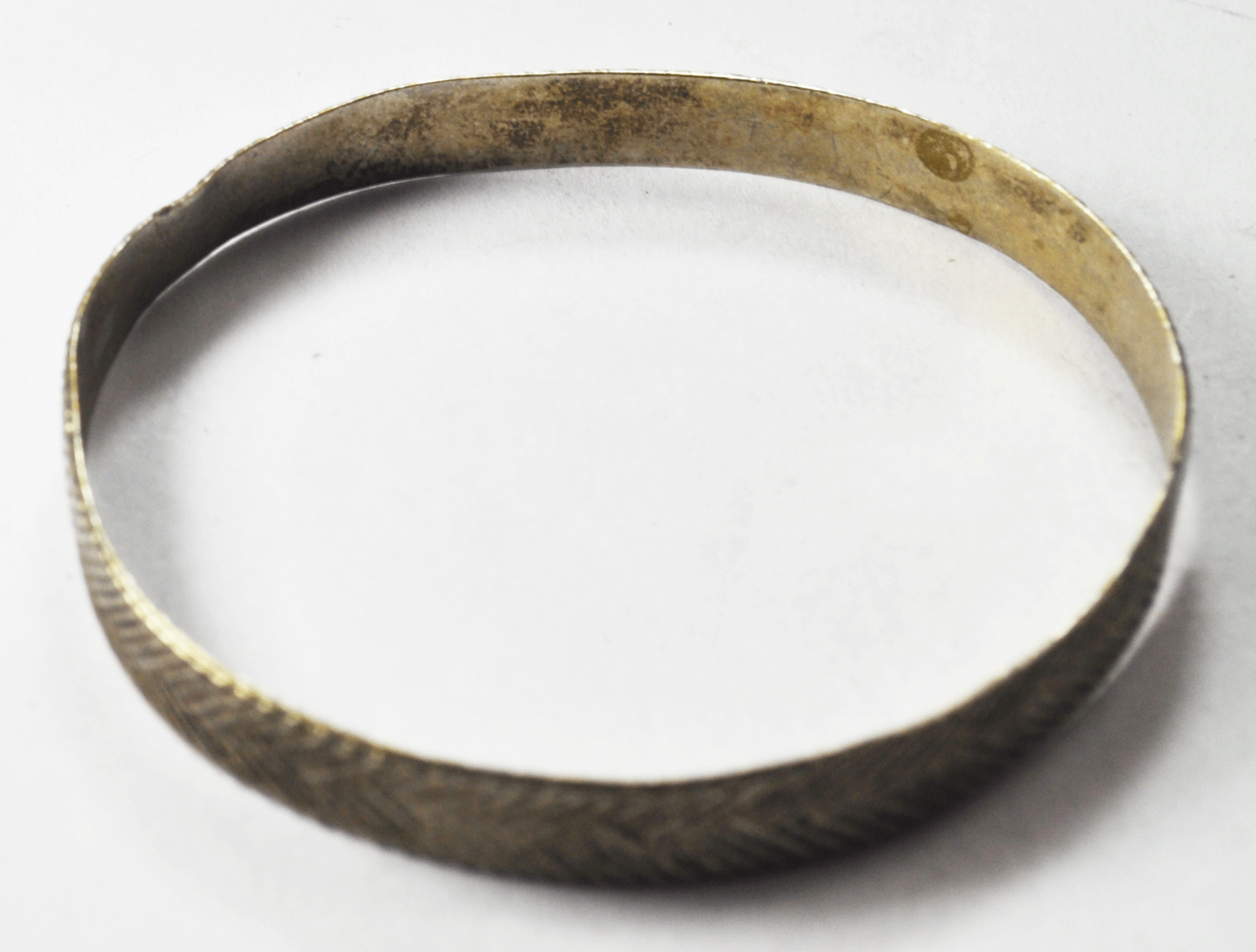 Sterling Silver Taxco Crisshatch Zigzag Bangle Medium Bracelet 8mm