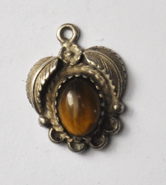 Vintage Sterling Silver Tigers Eye Floral Heart Charm 13mm x 17mm
