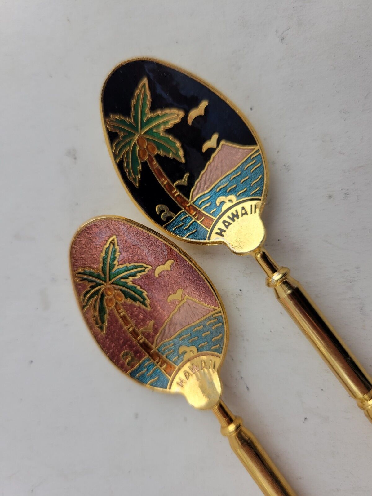Vintage 2pc Souvenir Spoons Hawaii Cloisonne Gold Toned Enameled