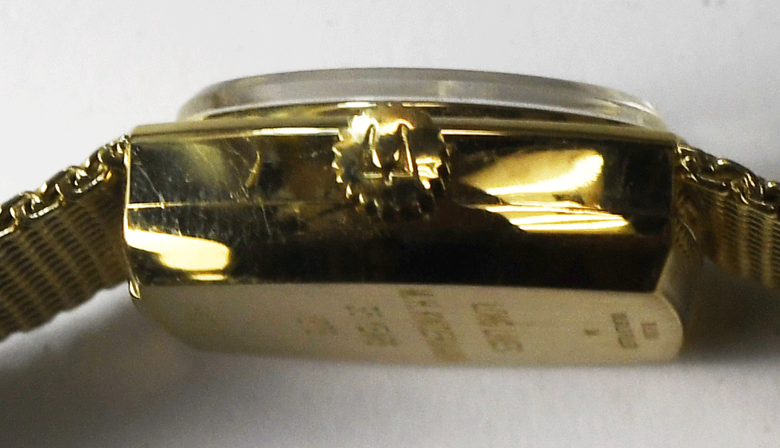 1974 Women's Bulova Accutron 2210 Gold Filled w Box & Papers 7.5" Not Running