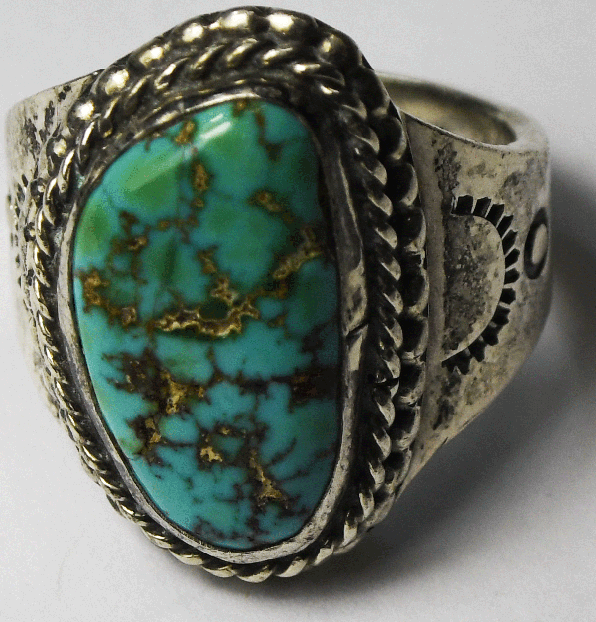 Sterling Silver Turquoise Chunk Ring 23mm Size 8-3/4