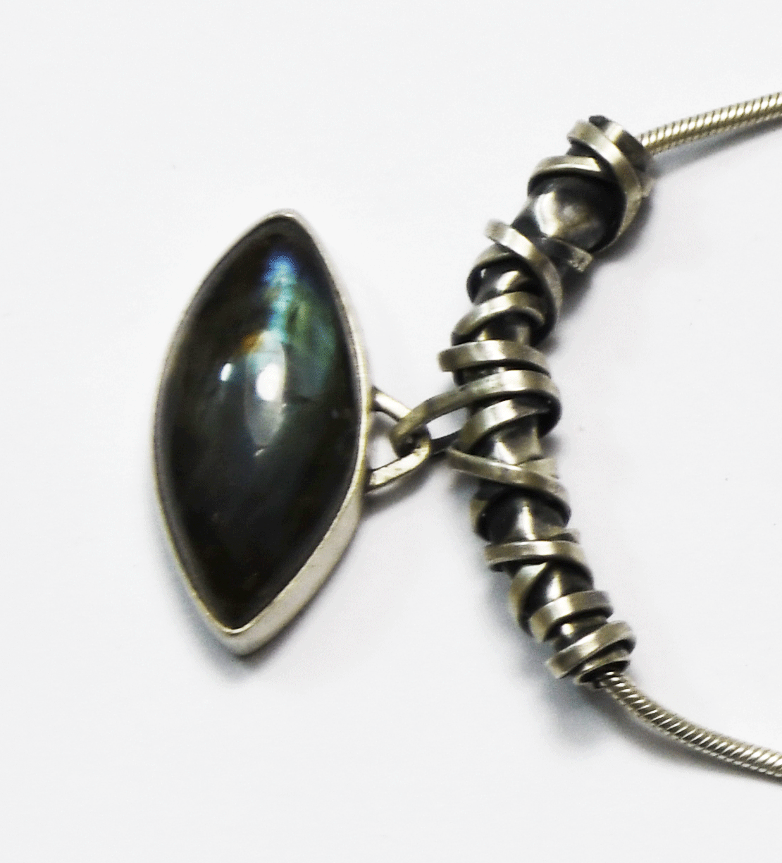 Sterling Silver Ivey Labradorite Slider 31mm Pendant 31mm 15.5" Necklace