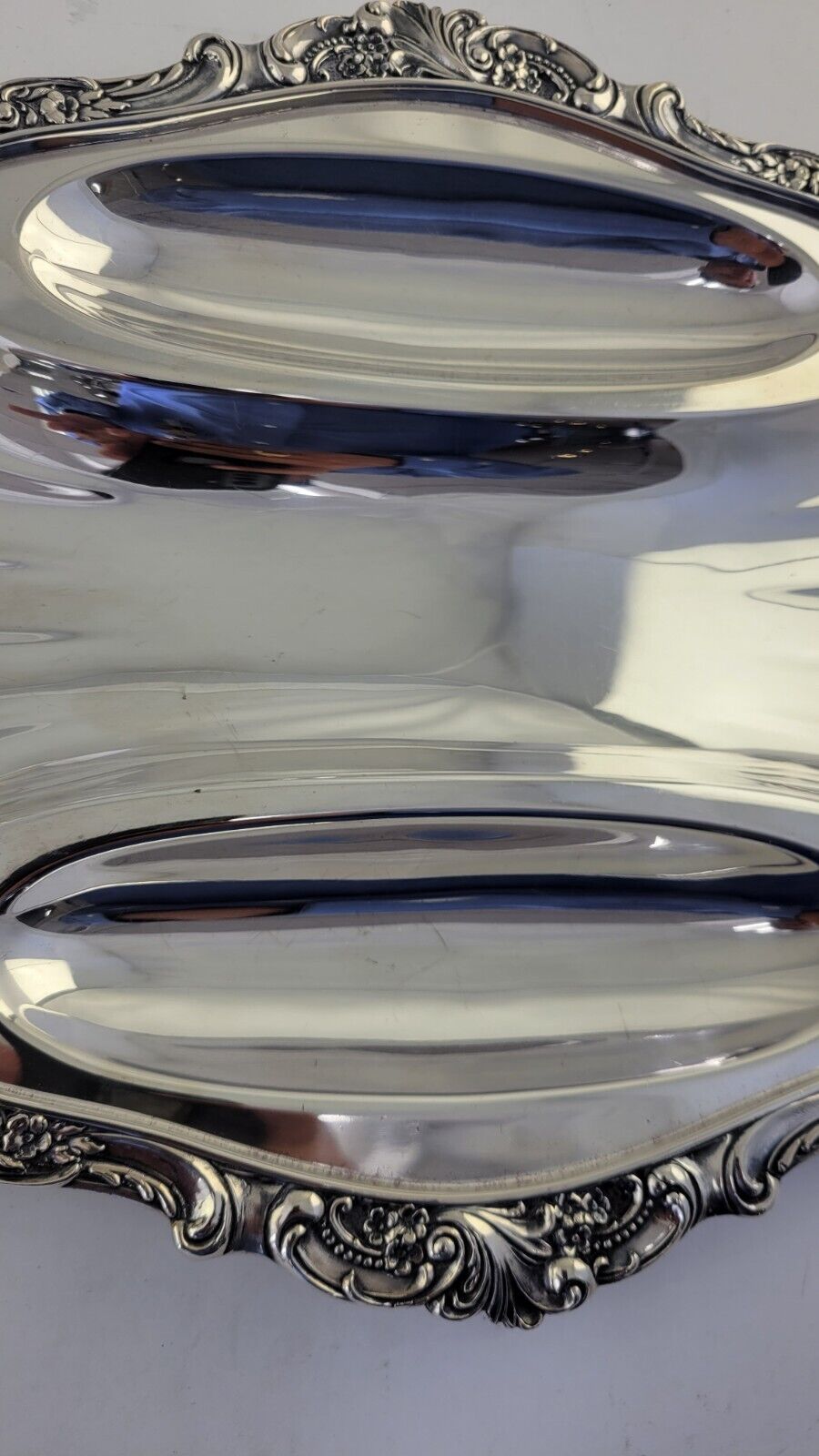 Wallace Baroque Silverplate 13 5/8" x 9-5/8" Relish Tray 3 Compartments Divided!