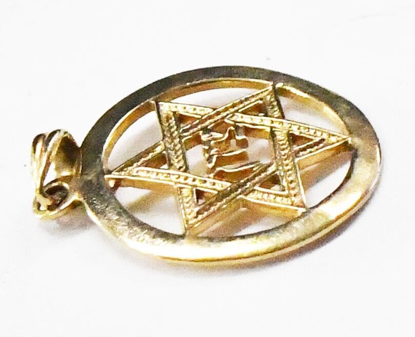 10k Yellow Gold Esemco Star of David Jude Round Charm 15mm
