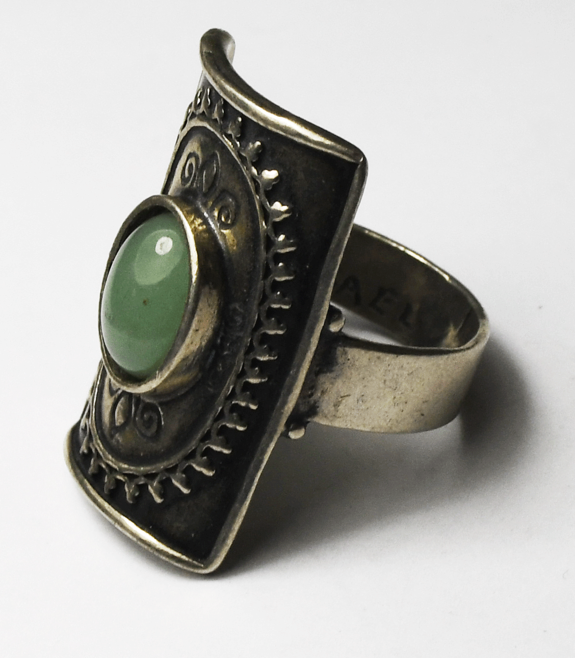 Sterling Silver Didae Oval Green Chalcedony Shield Ring 28mm Size 9