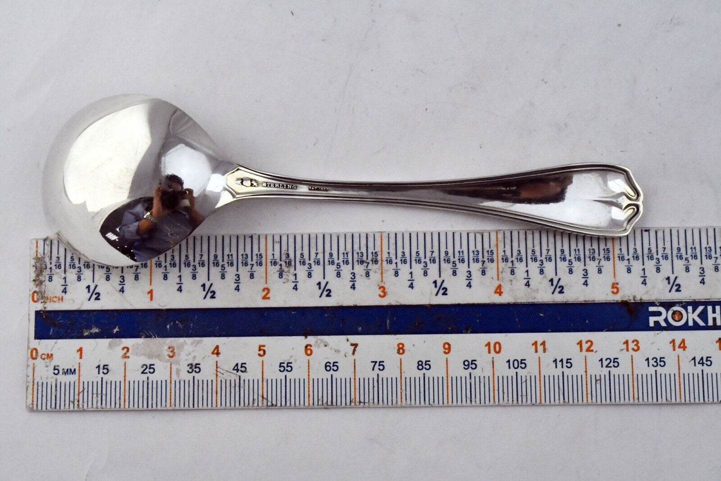 Hepplewhite by Reed & Barton Sterling 5 1/4"Round Bowl Soup Spoon Bouillon .74oz