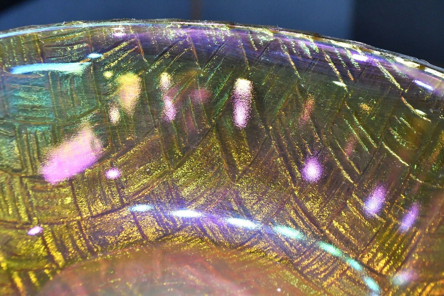 Carnival Glass Basket Weave Design Iridescent Centerpiece Bowl 8 3/4" x 3 3/4"
