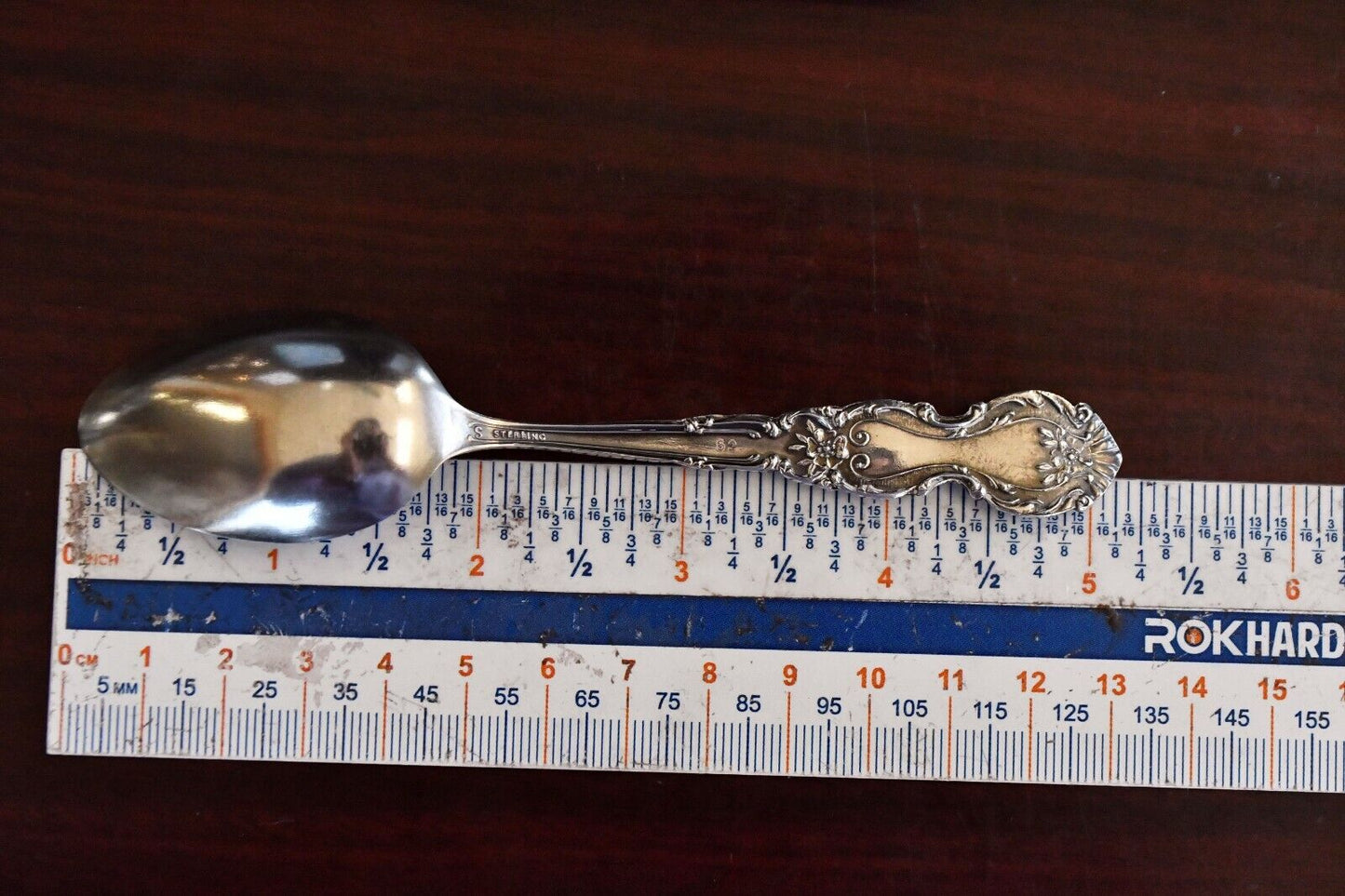 Custom House Memphis Tennessee Sterling Silver 5 1/8" Souvenir Spoon.56 oz