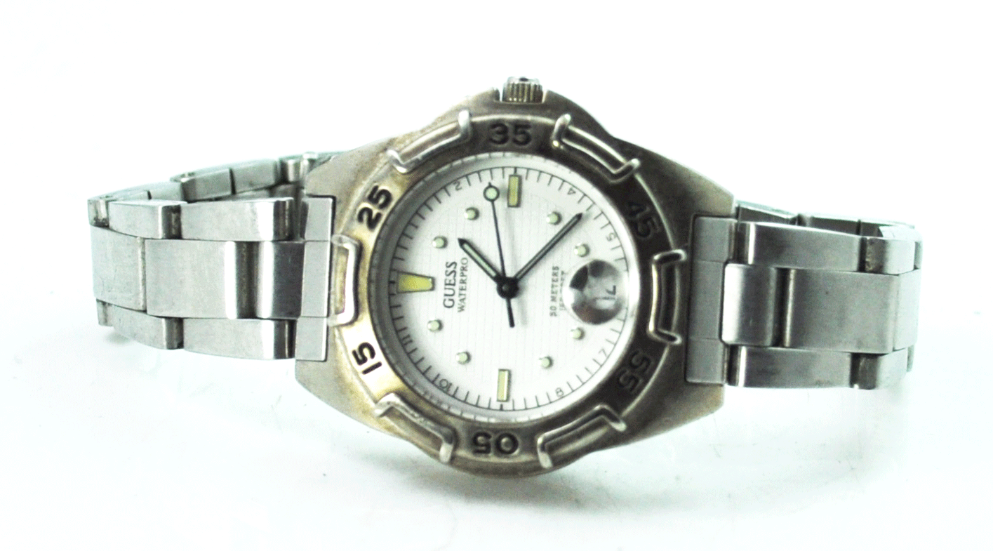Women's Guess 50m White Checkered Dial Date 32mm Wristwatch Wet Suit Extender