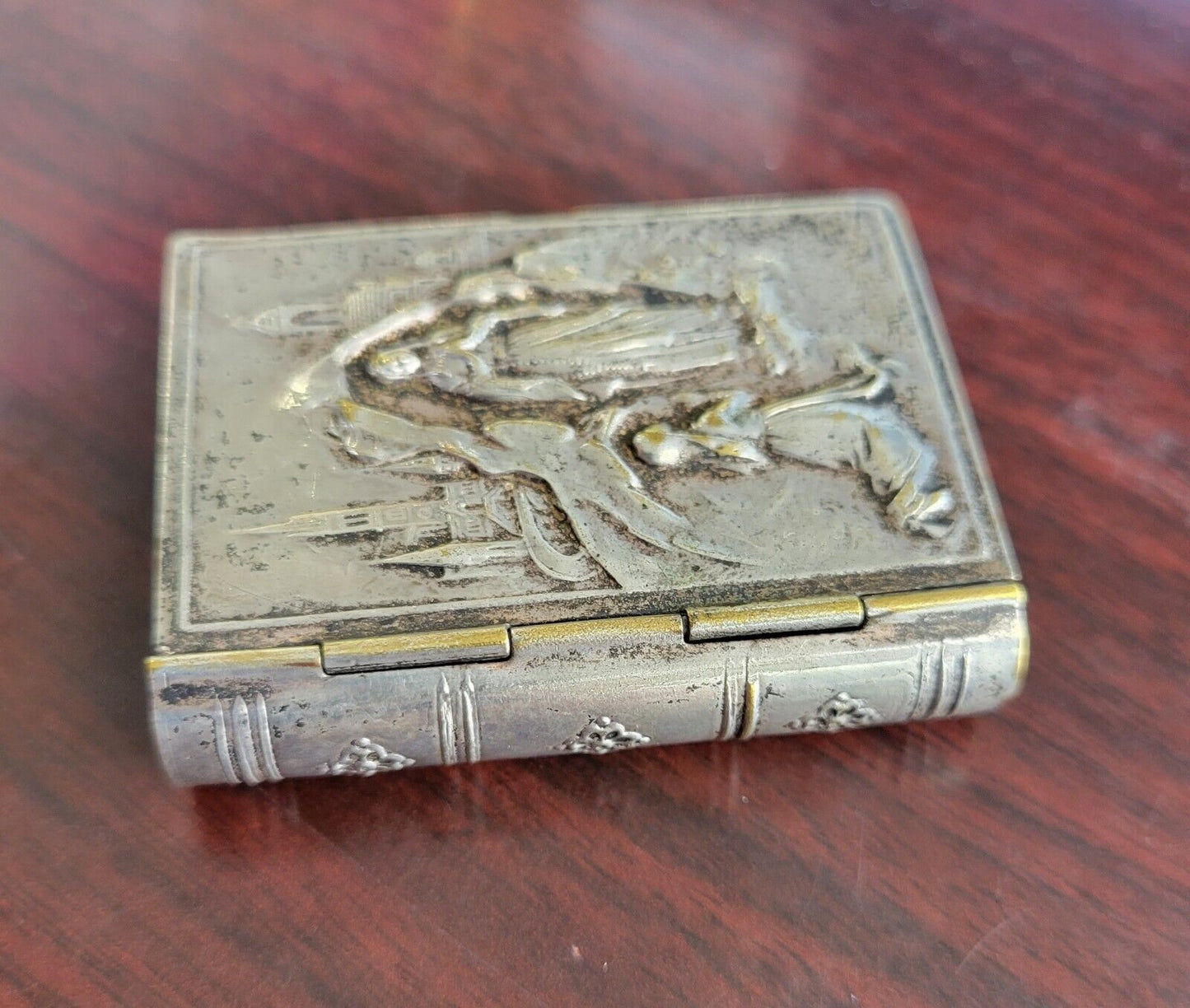 Vintage Depose Blessed Mother France Mary Silver Plated Book Pill Box 2"