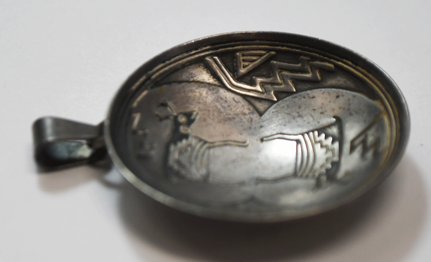 Sterling TSM The Silver Mesa Round Concave 35mm Disc Deer Pendant