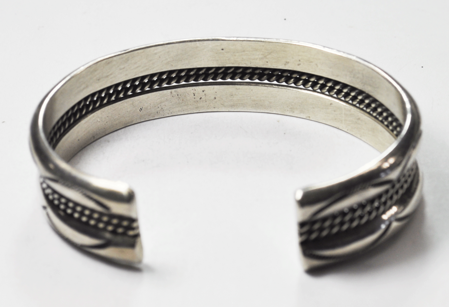 Sterling Silver Tahe Signed Heavy 4 Part Zigzag Cuff Bracelet 17mm 6-7/8" 64g