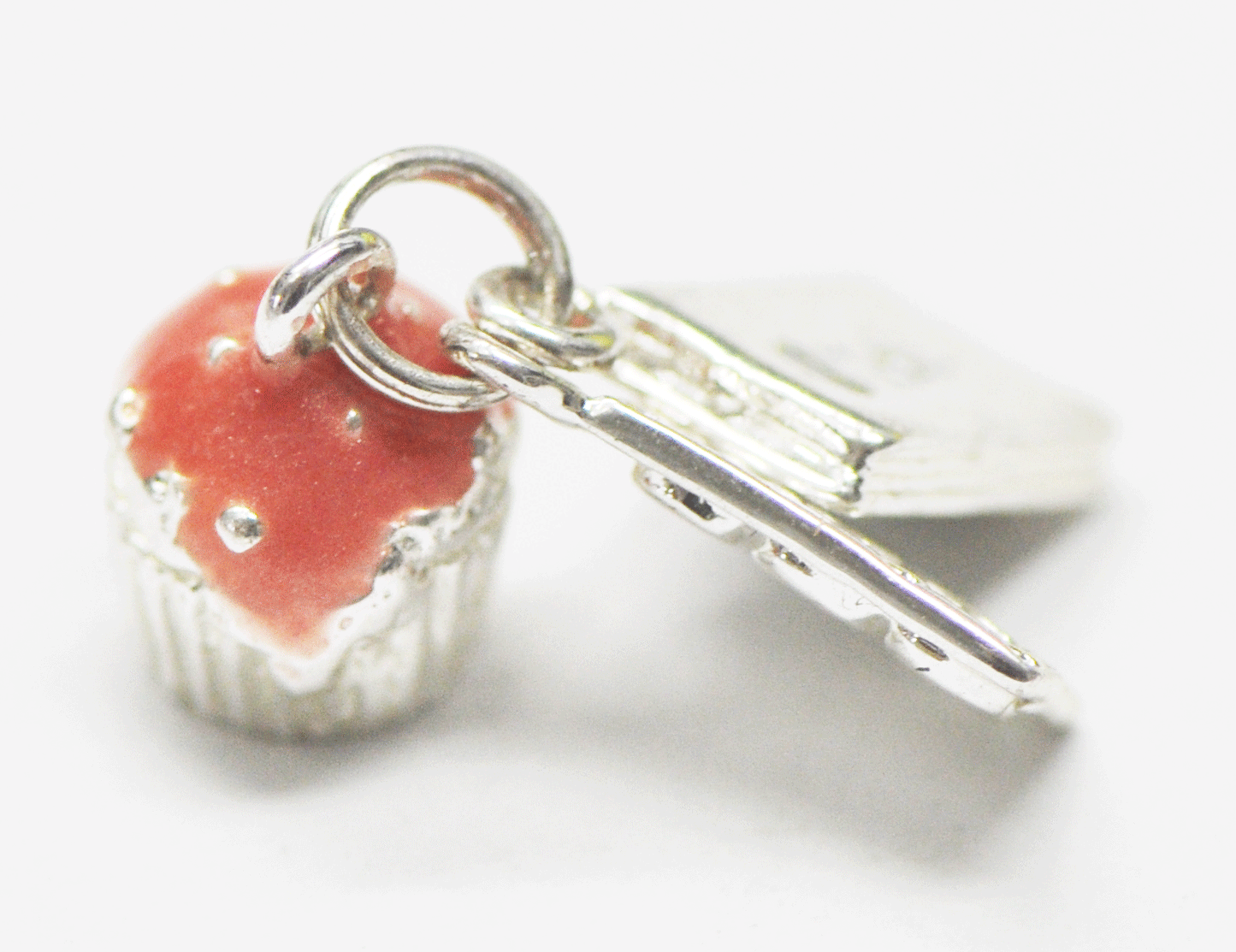 Sterling Silver Jezlaine Jez 10mm Cupcake Pan Tin Cook Book Charm