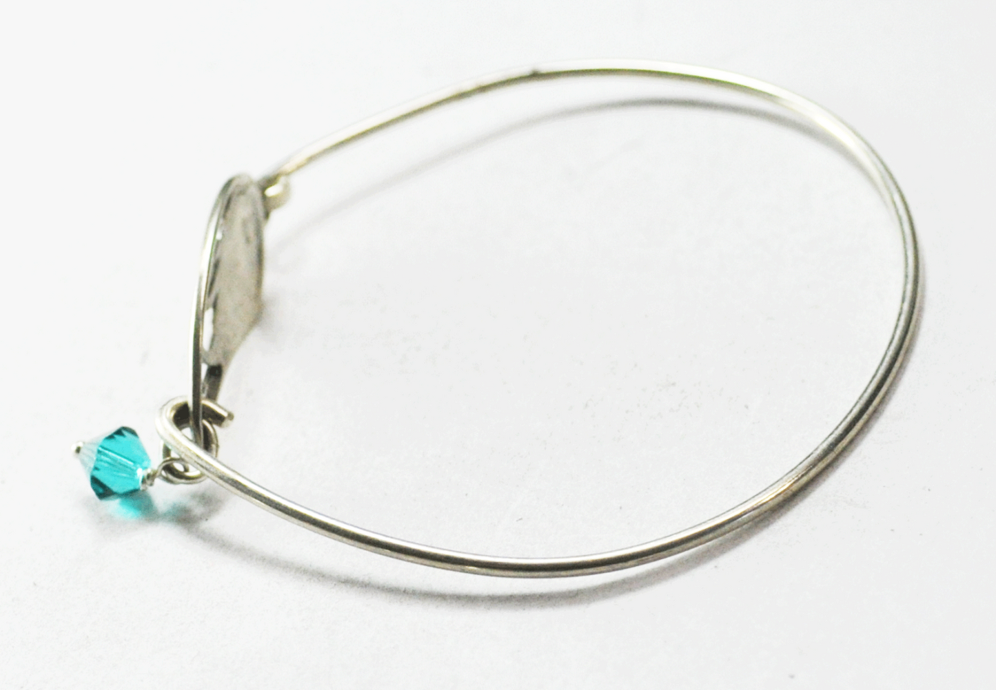 Sterling Teardrop Spiral Latch Blue Charm Bangle Bracelet 1.5mm Bar 7-1/2" 6.2g