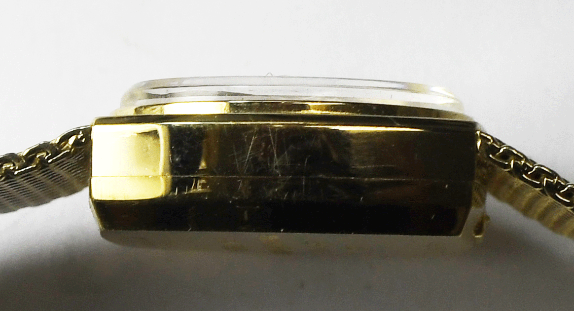 1974 Women's Bulova Accutron 2210 Gold Filled w Box & Papers 7.5" Not Running