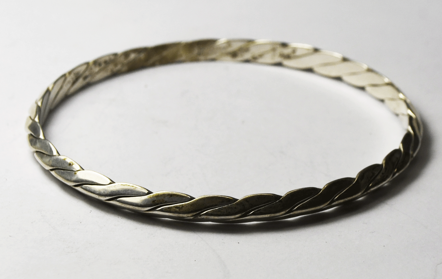 Sterling Silver Tiffany & Co Knife Edge Twist Small Bangle Bracelet 5mm