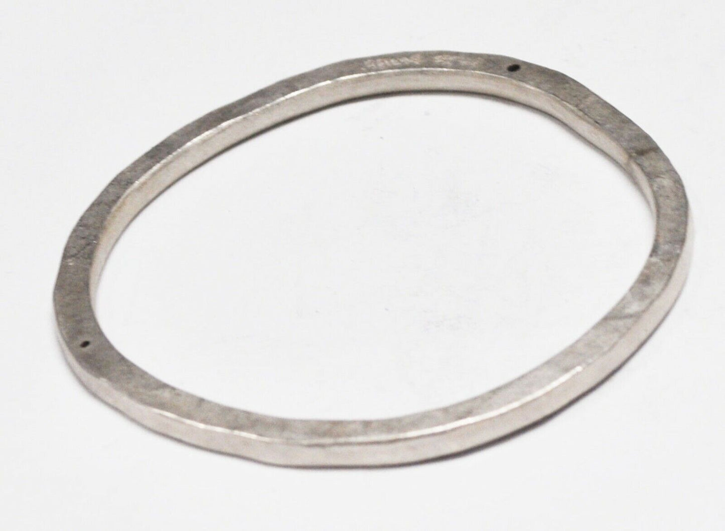 Melle Finelli Sterling Silver Hammered Round Bangle Medium 5x4mm Bracelet