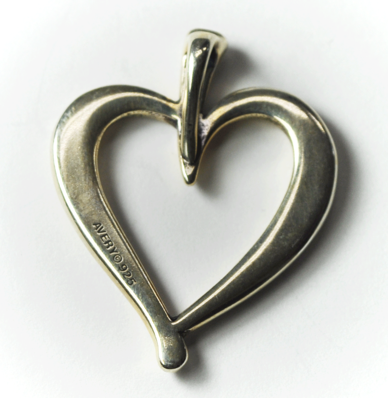 Sterling Silver James Avery 25mm x 31mm Love Leaf Heart Pendant