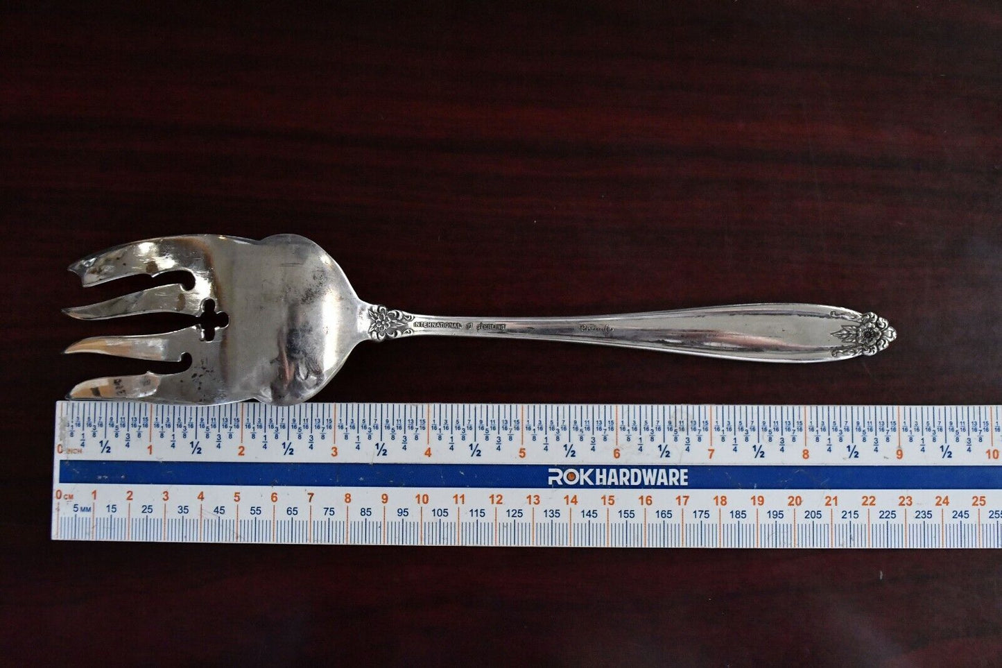 Prelude by International Sterling Silver 9" Large Cold Meat Serving Fork 2.6 oz
