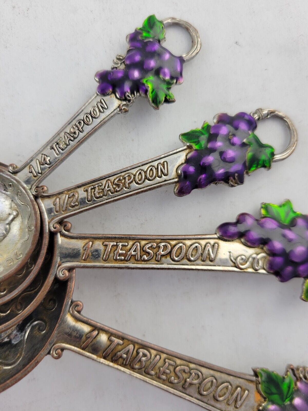 4pc Vintage Embossed Measuring Spoons w/ Wine Bottles & Enameled Grapes