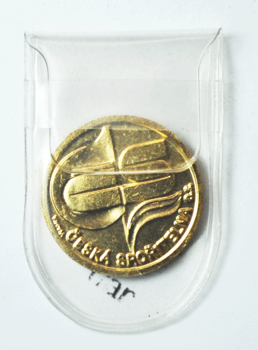 Ceska Sporitelna Gold Tone Bank Svetovy Den Sporeni Token 37mm