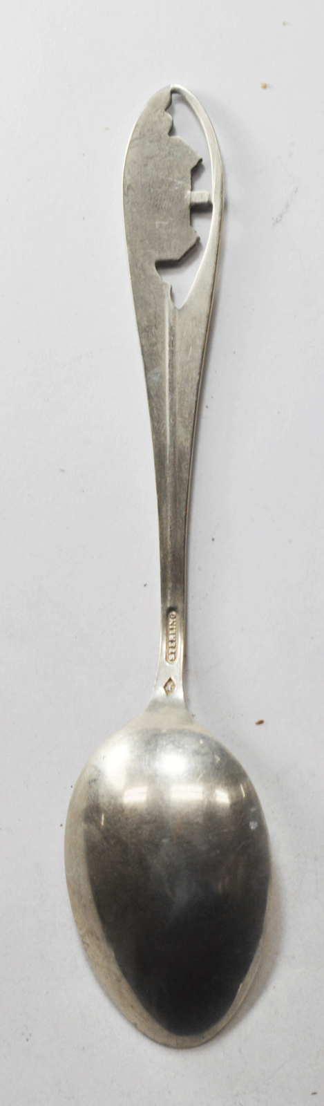 Sterling Bates & Klinke Williamsburg VA Virginia Colonial Capital Spoon 5-5/8"