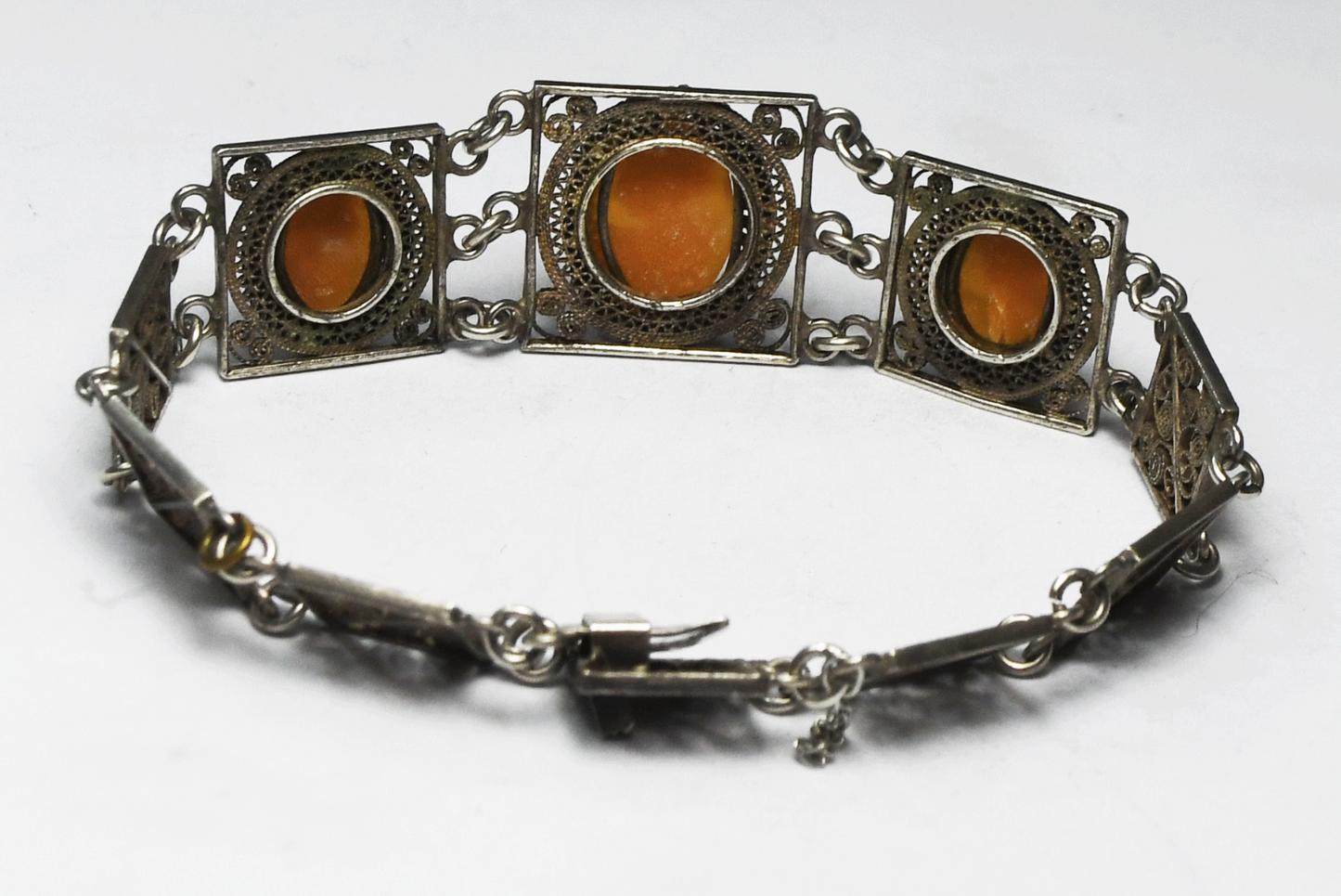 800 Fine Silver Shell Cameo Filigree Panel Bracelet 18mm 7.25"