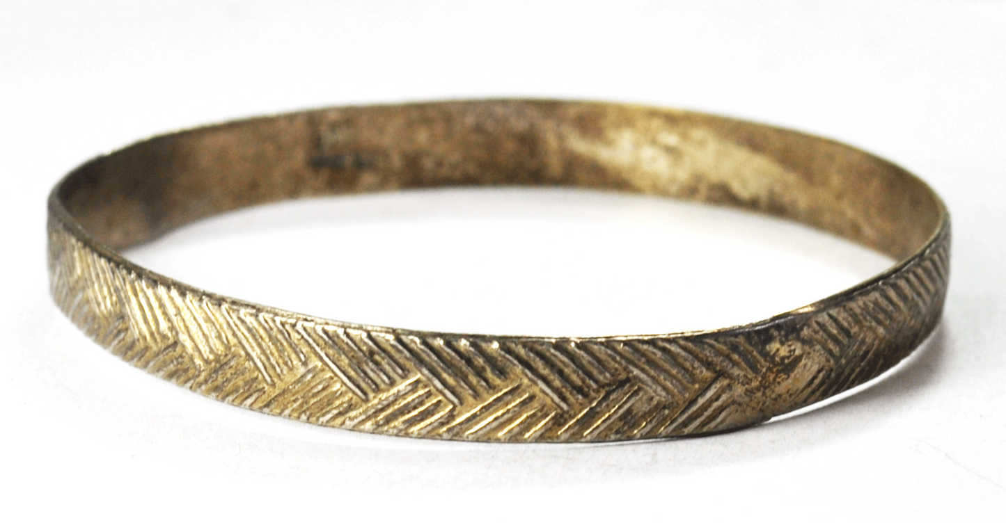 Sterling Silver Taxco Crisshatch Zigzag Bangle Medium Bracelet 8mm