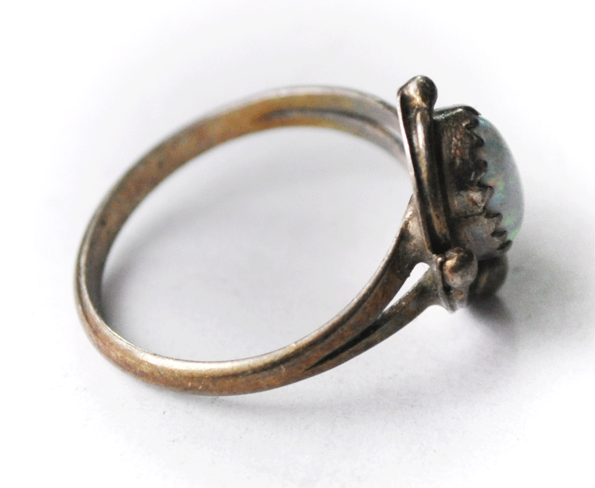 Vintage Sterling Silver Opal Floral Split Band Ring 12mm Size 4-3/4