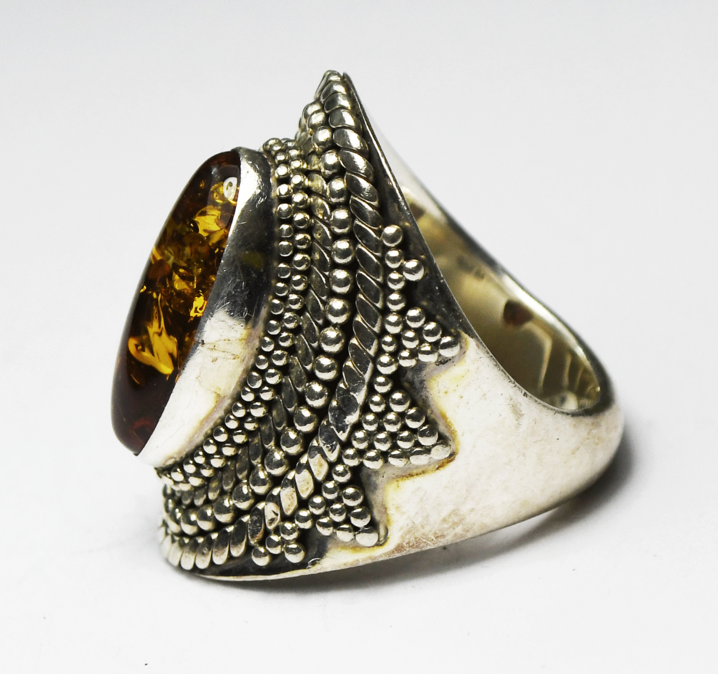 Sterling Silver Bali Suarti Oval Amber Dot Halo 28mm Ring Size 8-1/4