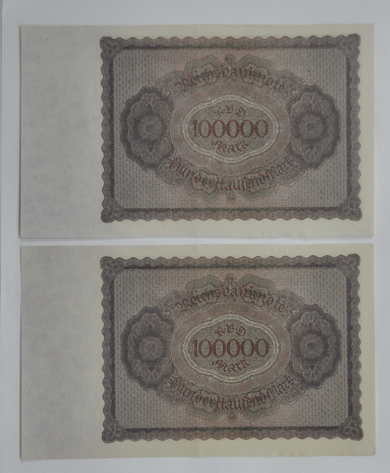 1923 100000 Sequential Marks Germany Currency Notes Q00530264 & 265 AU
