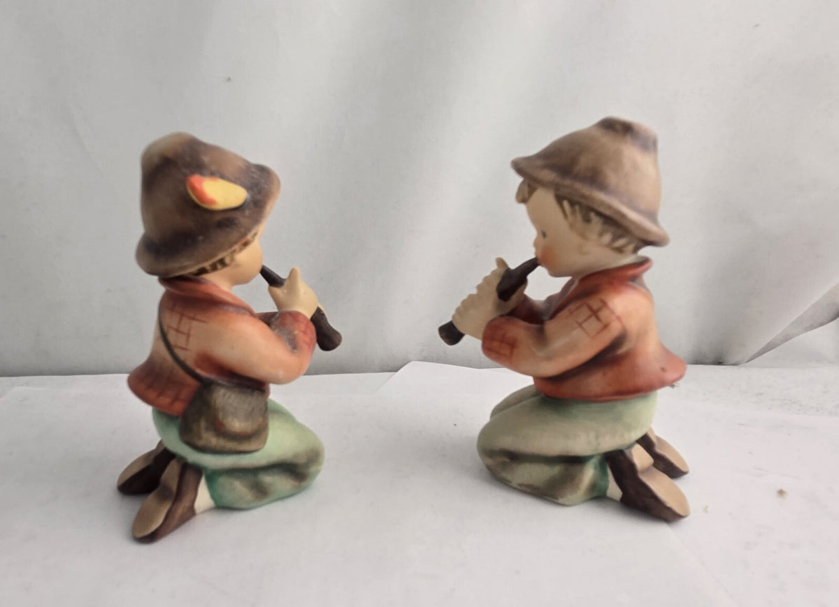 Goebel Hummel 214-H Figure Set TMK Germany "Little Tooter" Shepard Nativity - Image 2